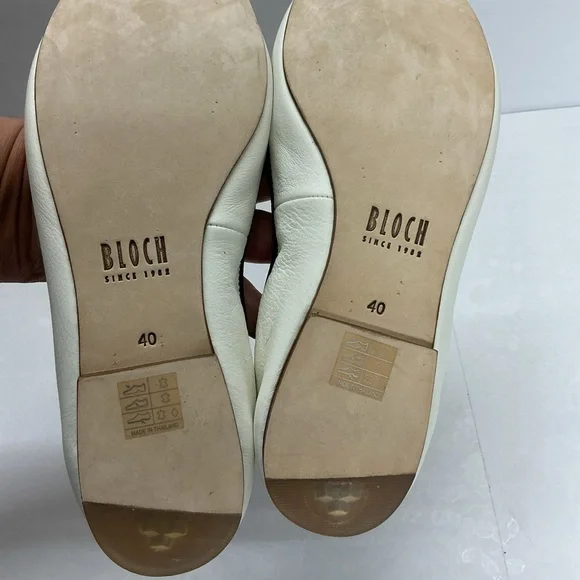 Bloch Women's Cream and Black Cap Toe Flats - Picture 5 of 5